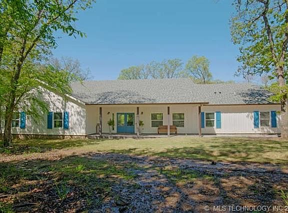 3rd image of 12330 Sunset Ln