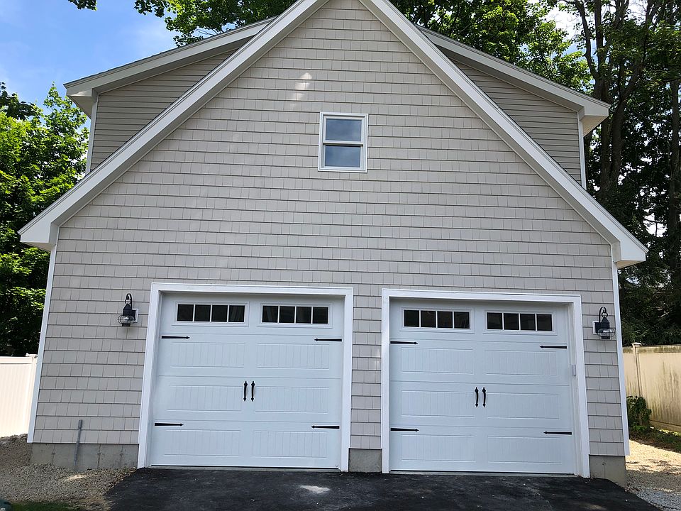 1st image of 141 Cass St