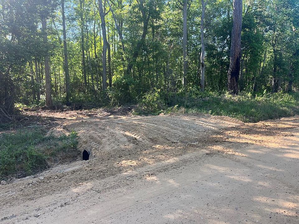 1st image of 376 West Rd