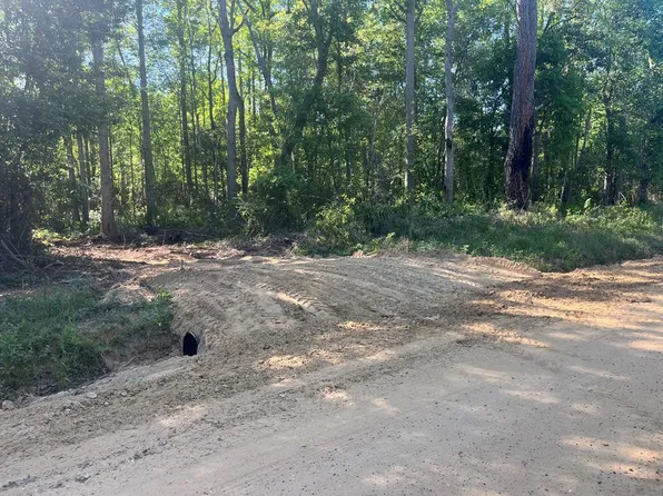 376 West Rd, Poulan, GA 31781