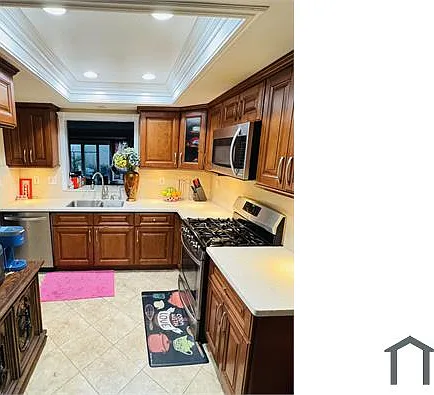 13869 La Jolla Plz — Photo 1