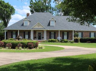 176 Starlight Pt, Natchitoches, LA 71457