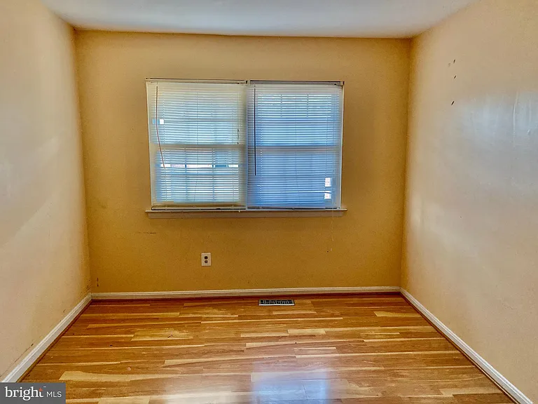 8864 Walutes Cir #C — Photo 11