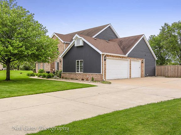 4th image of 16055 S Renwick Park Dr