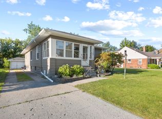 1125 Larkmoor Blvd, Berkley, MI 48072