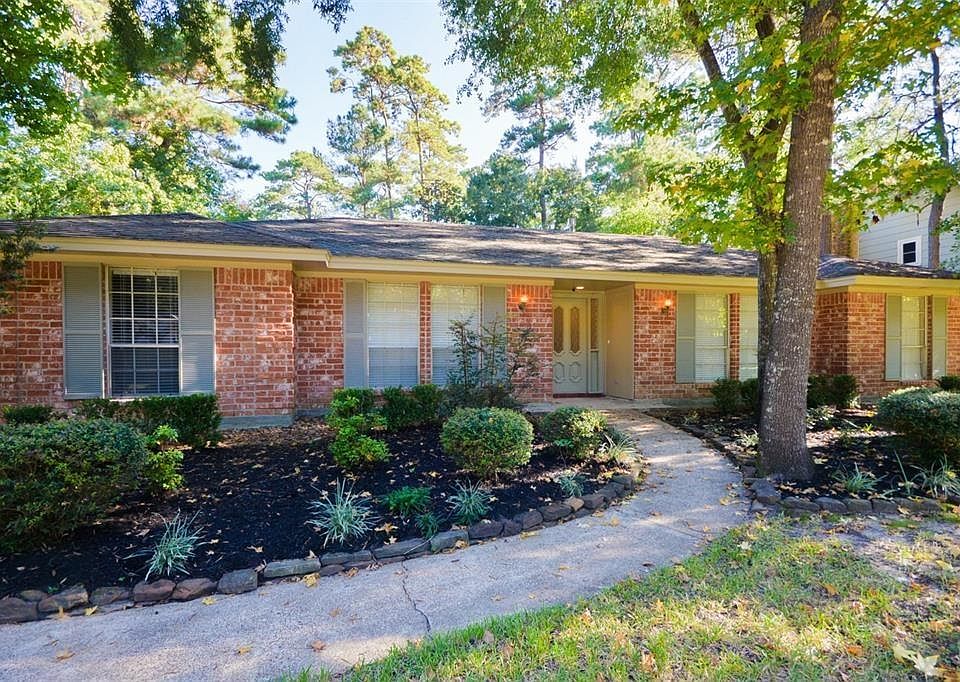 1st image of 3319 Riverlawn Dr