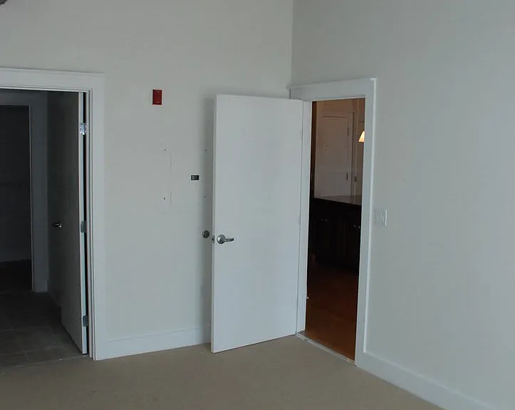 535 S Upper St #223 — Photo 10