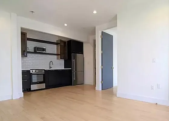 Rented by Spot It Realty LLC | media 21