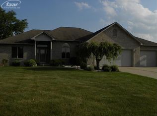 5436 Wyndemere Sq, Swartz Creek, MI 48473