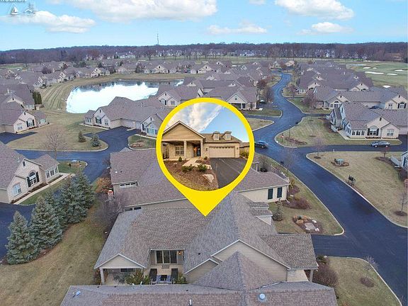 2nd image of 2696 Chateau Dr #38C