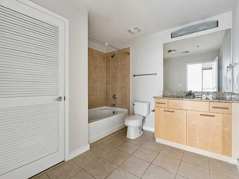 3324 Peachtree Rd NE #2304 — Photo 17