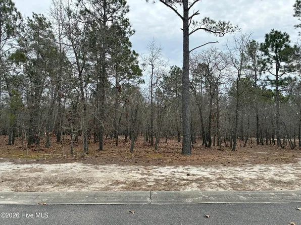 448 Isabella Street SE, Bolivia, NC 28422