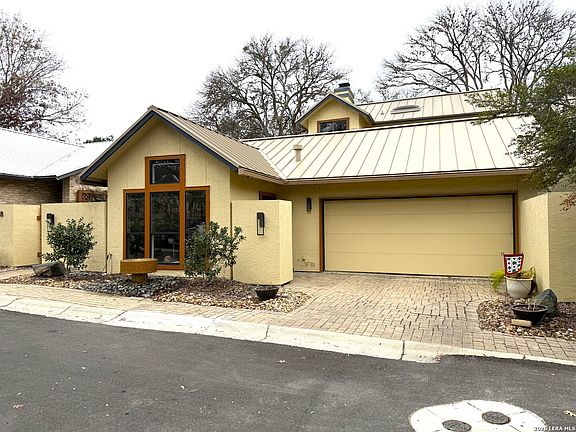 3rd image of 38 Oakwell Farms
