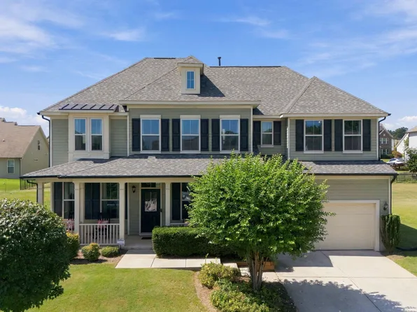 906 Avalon Dr, Mebane, NC 27302