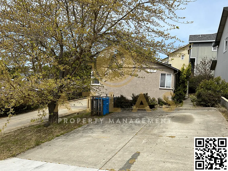 1830 Magazine St — Photo 11