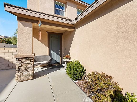 4th image of 17687 Comfrey Dr