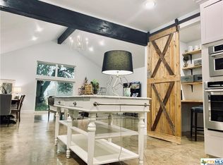 230 Cosmos Ln, Driftwood, TX 78619