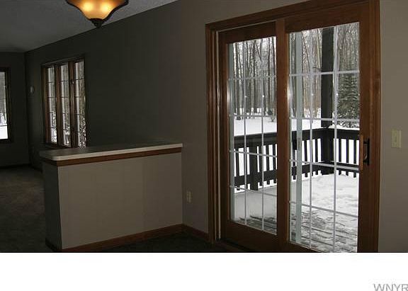 4th image of 33 Harmony Cir