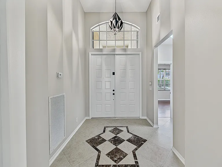 12325 Cascades Pointe Dr — Photo 4