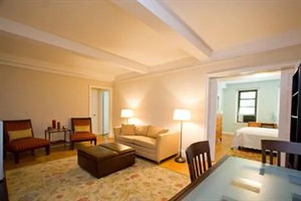 Rented by Douglas Elliman | media 29