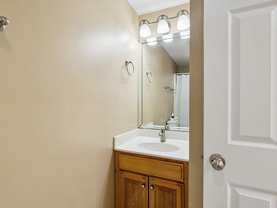 46th image of 4024 Williamsport Pike