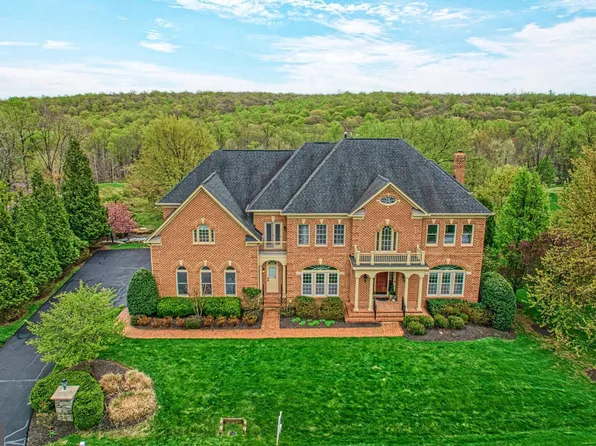 17070 Winning Colors Pl, Leesburg, VA 20176