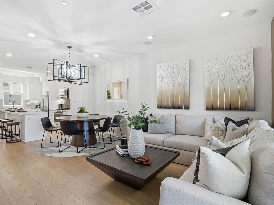 1st image of 131 Graze Way Rancho