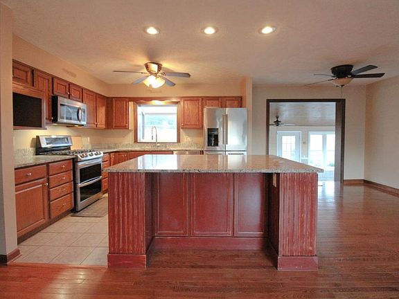 3rd image of 1511 County Road 65