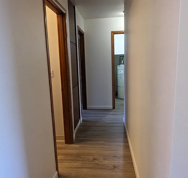 Bel Air Apartments — Photo 41