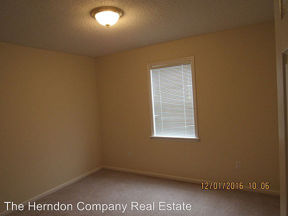 4th image of 3007 Schroer Dr