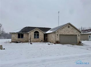 730 Chippewa Dr, Defiance, OH 43512