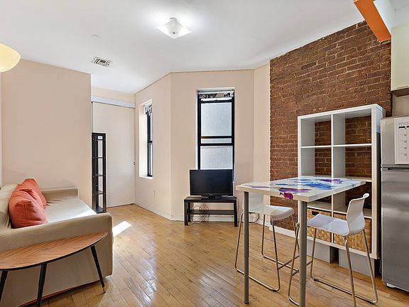 3rd image of 2082 Frederick Douglass Blvd #5CC