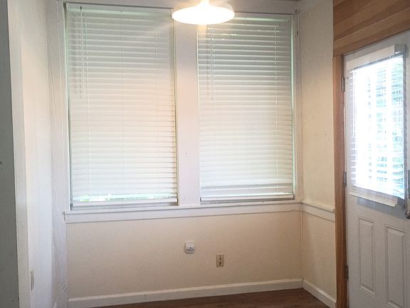 2nd image of 18 West St #1