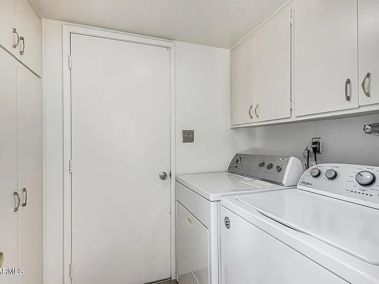 1213 E Riviera Dr — Photo 24