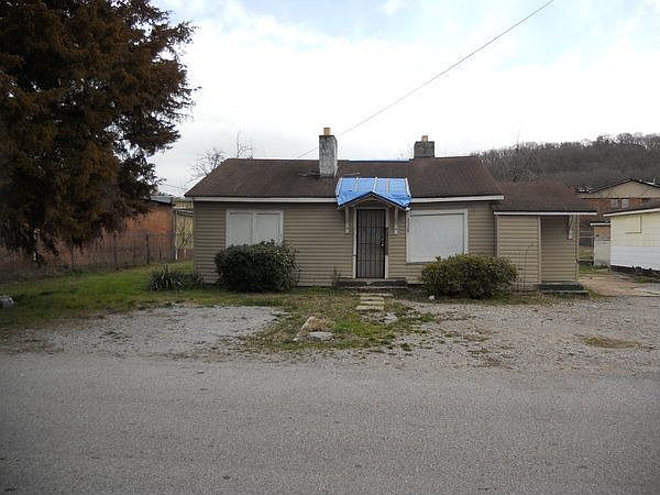 1st image of 2508 Wheeler Ave