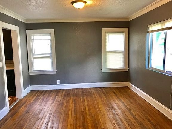 4th image of 5612 Wayne Ave