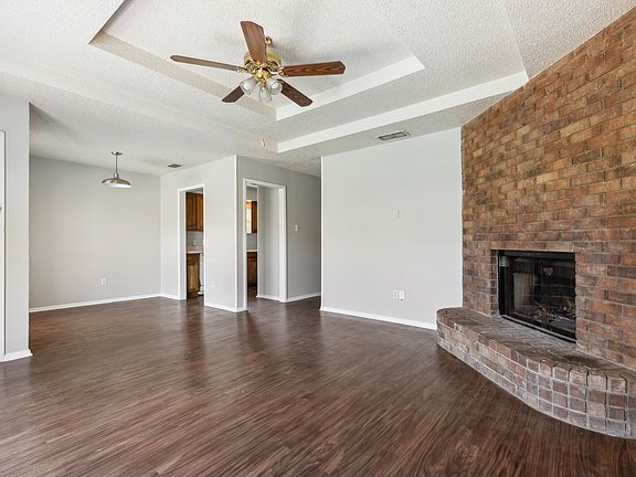 5th image of 2410 Lido Ln