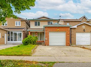 29 Sandy Haven Dr, Toronto, ON M1W3H8