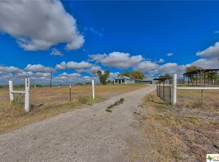 2056 Union Wine Rd, New Braunfels, TX 78130