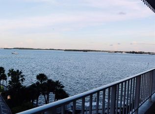 200 SE 15th Rd APT 7F, Miami, FL 33129