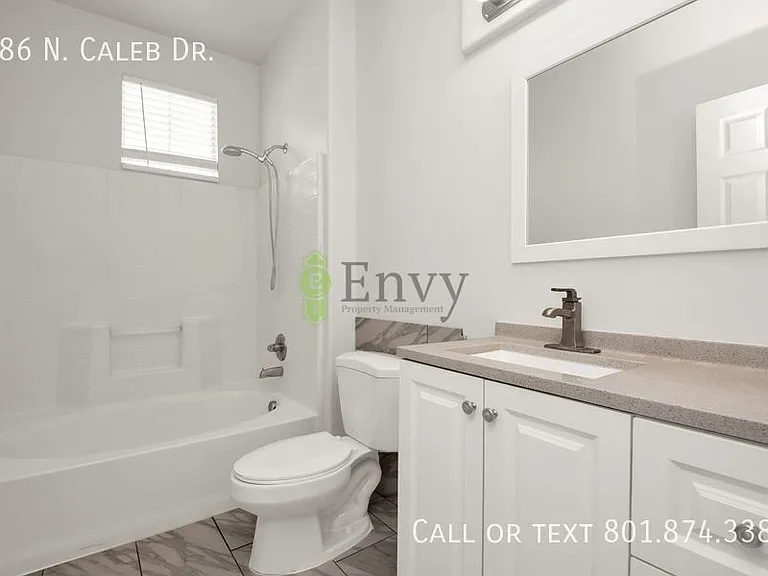 286 N Caleb Dr — Photo 10
