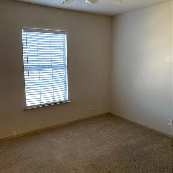 7206 Creekside Dr #B — Photo 19