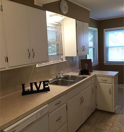 Remodeled light airy kitchen