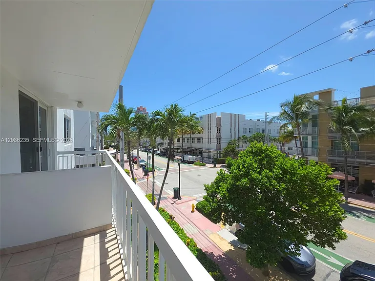 401 Ocean Dr #304 — Photo 18
