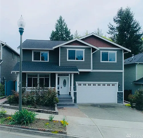10043 SE 227th St Photo 1