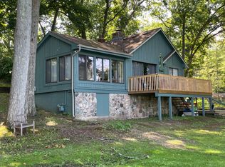5010 S Lake Dr, Chelsea, MI 48118