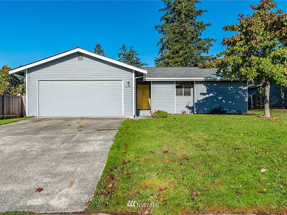 1st image of 848 NW Hiyu Dr
