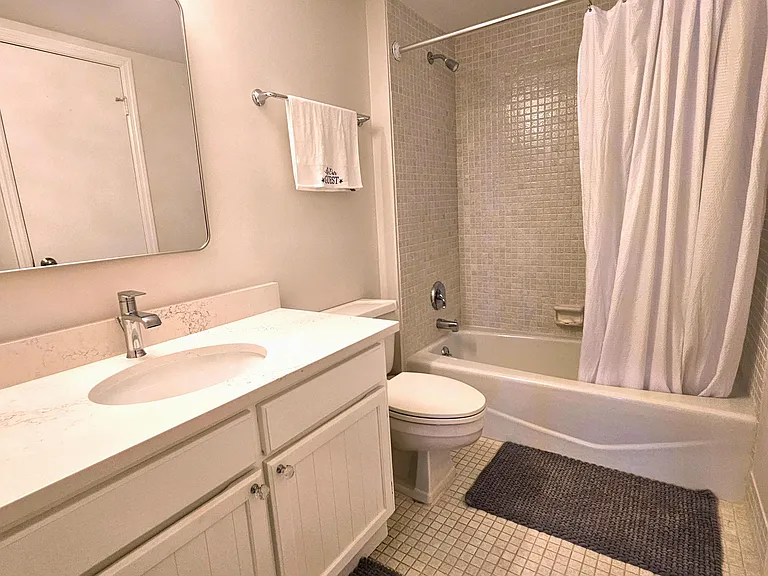 1357 NE Ocean Blvd #215 — Photo 9