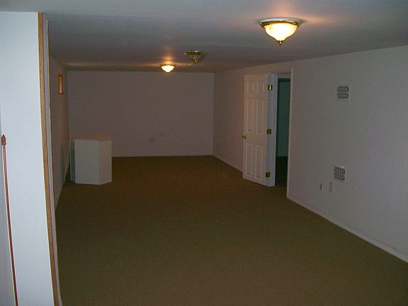 4th image of 5401 Christy Blvd
