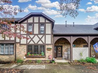 665 Olde Towne Ave #11, Columbus, OH 43214